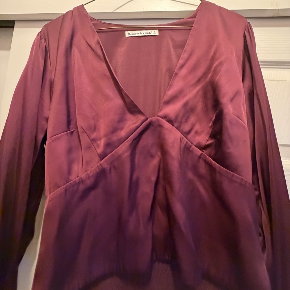 Burgundy Long Sleeve V-Neck Blouse